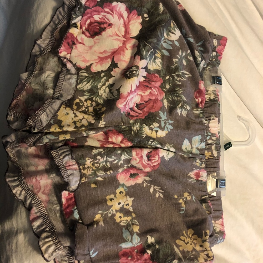 Women’s Floral Shorts
